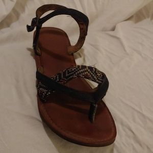 Toms sandals
